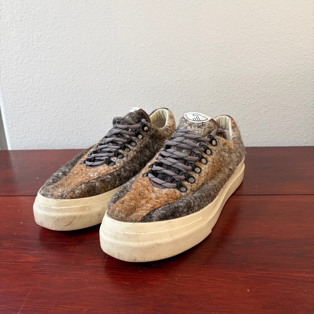 Stepney Workers Club Dellow Trophy Boucle Sneaker in Nebula Light size EU43
